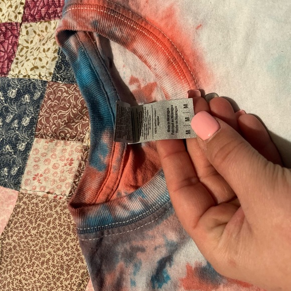 Red white and blue tie-dye cow patriotic T-shirt - Picture 2 of 3